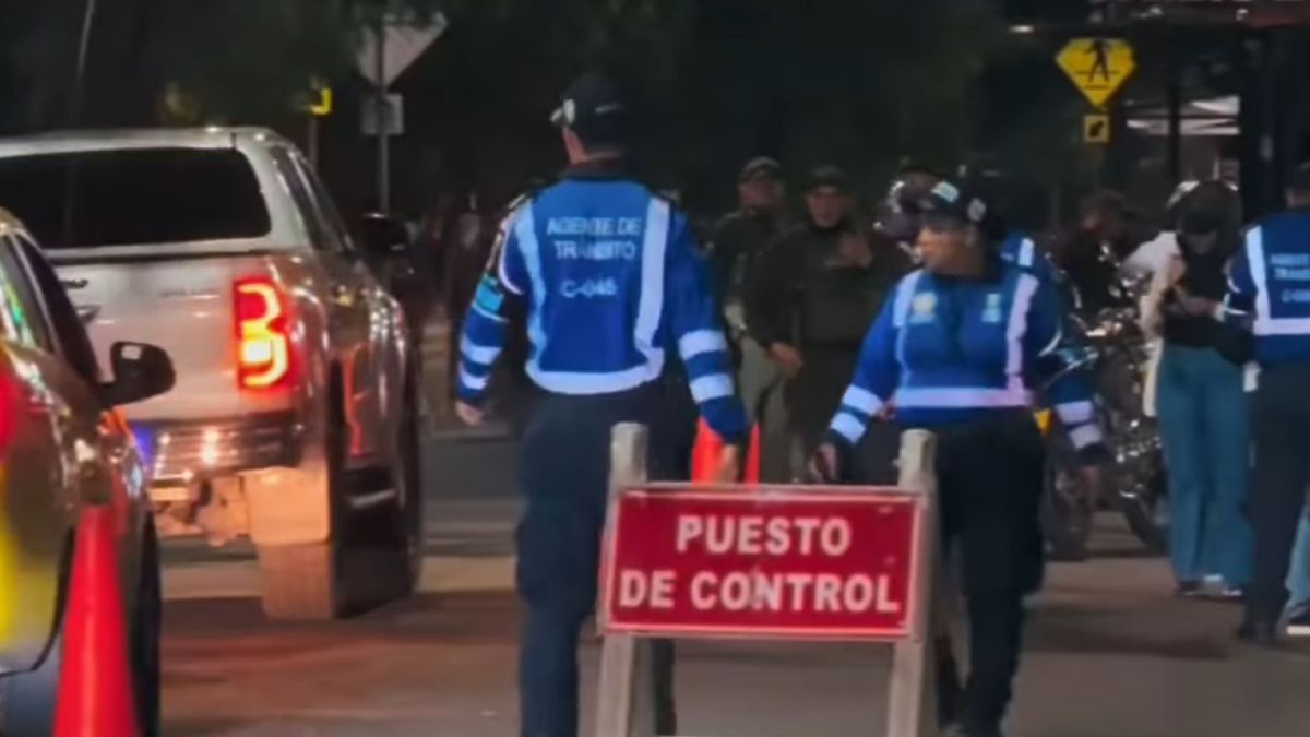 Pico y placa Cúcuta movilidad controles de noche