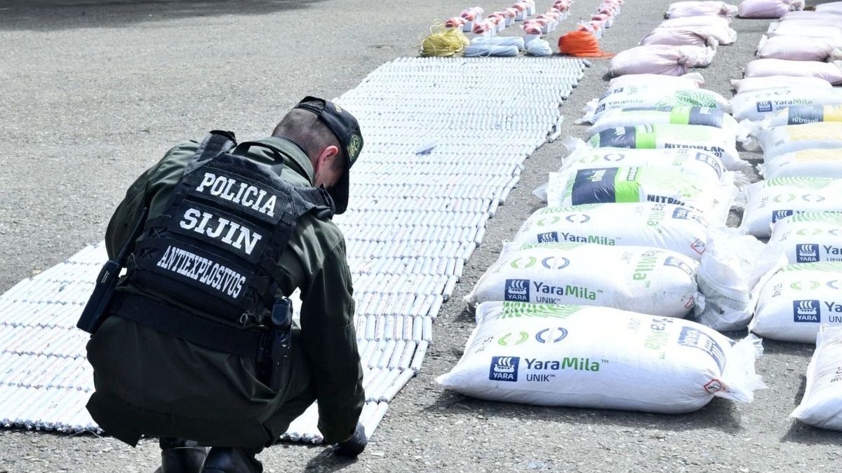 Hallan gigantesco arsenal explosivo en Medellín: más de cinco toneladas estaban ocultas en una casa de Tejelo