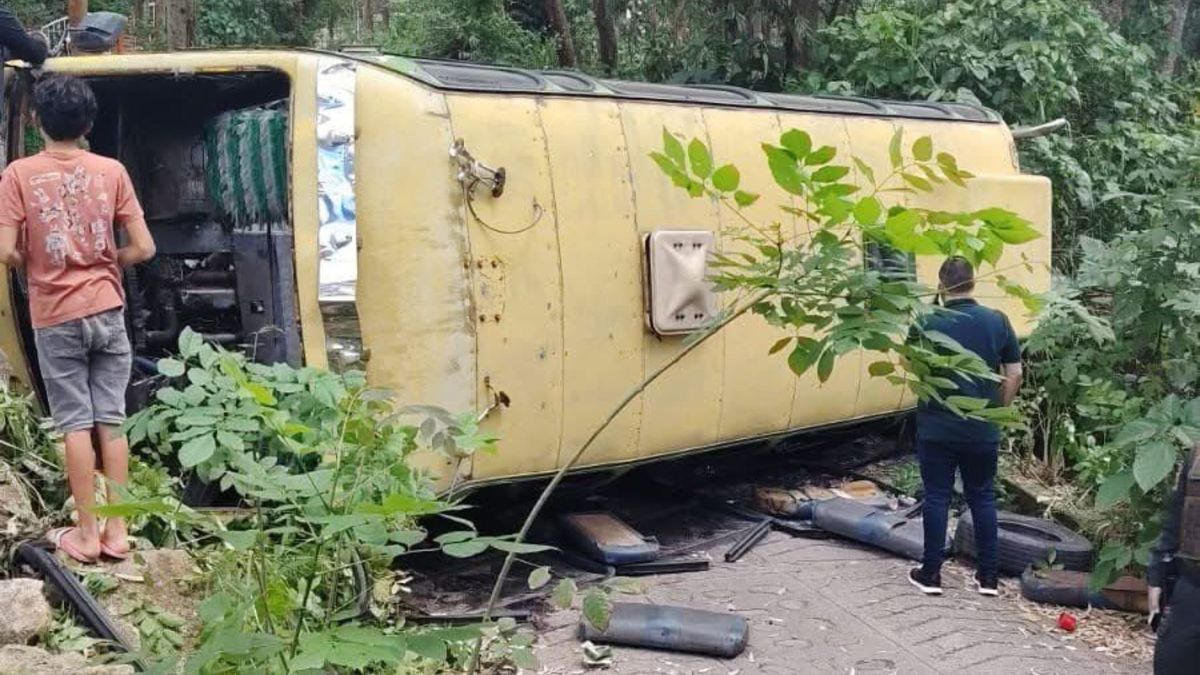 Vehículo escolar accidentado en Lourdes, Norte de Santander