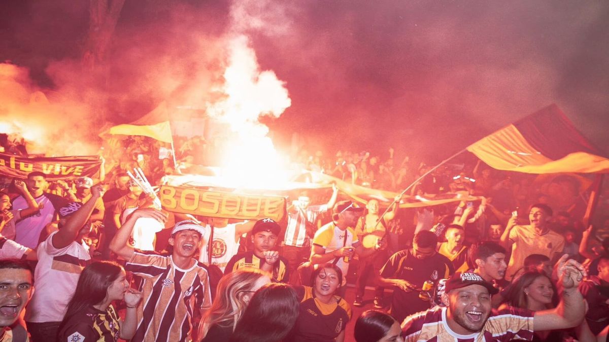 Banderazo de hinchas de Deportes Tolima | Hinchada Tolimense | Deportes Tolima | Mayo 2026