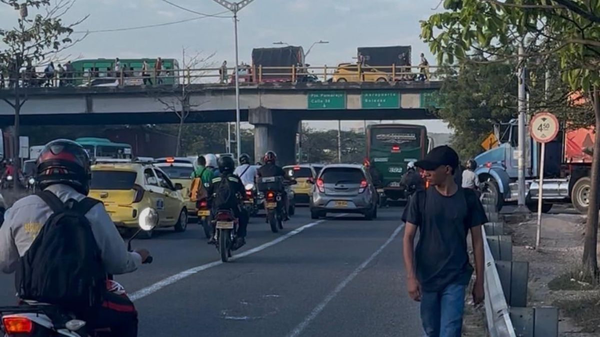 Avenida Circunvalar con Cordialidad de Barranquilla