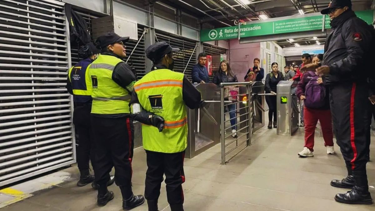 Agresión a vigilantes en TransMilenio