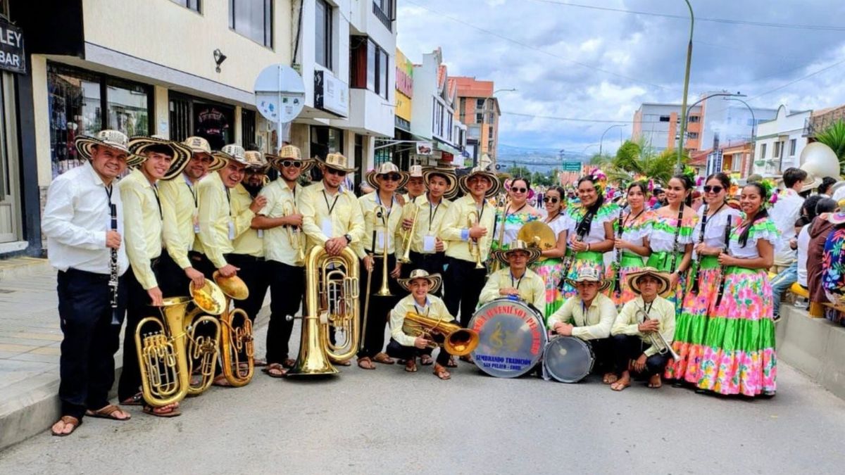 Bandas en San Pelayo