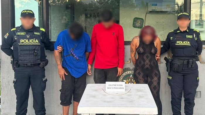 Capturados por presunto hurto de cadenas de oro en Cartagena