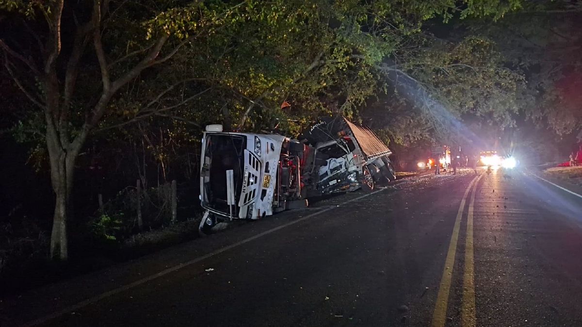 Cuatro heridos en accidente de tránsito en la vía Neiva, Campaolegre, Huila