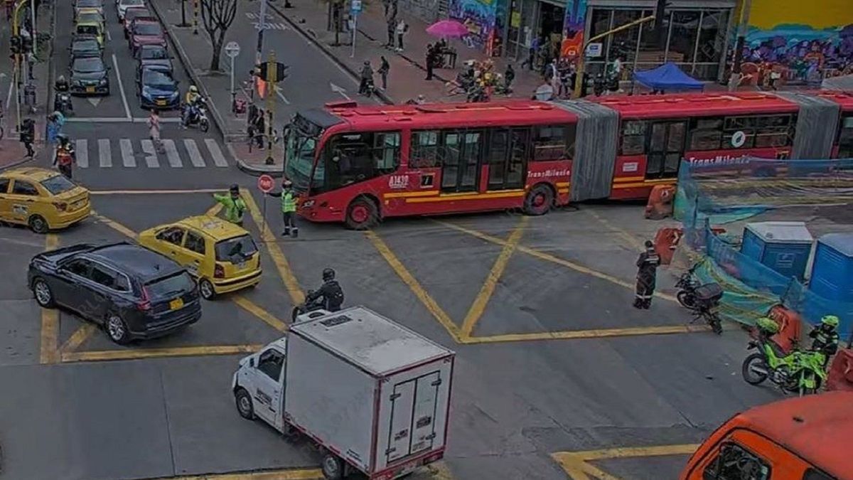 Transmilenio varado