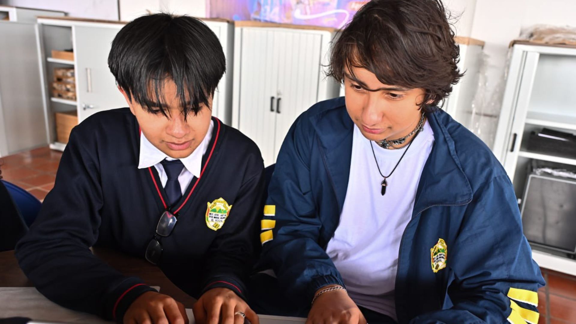 10.231 estudiantes de Cundinamarca usarán IA para el Icfes