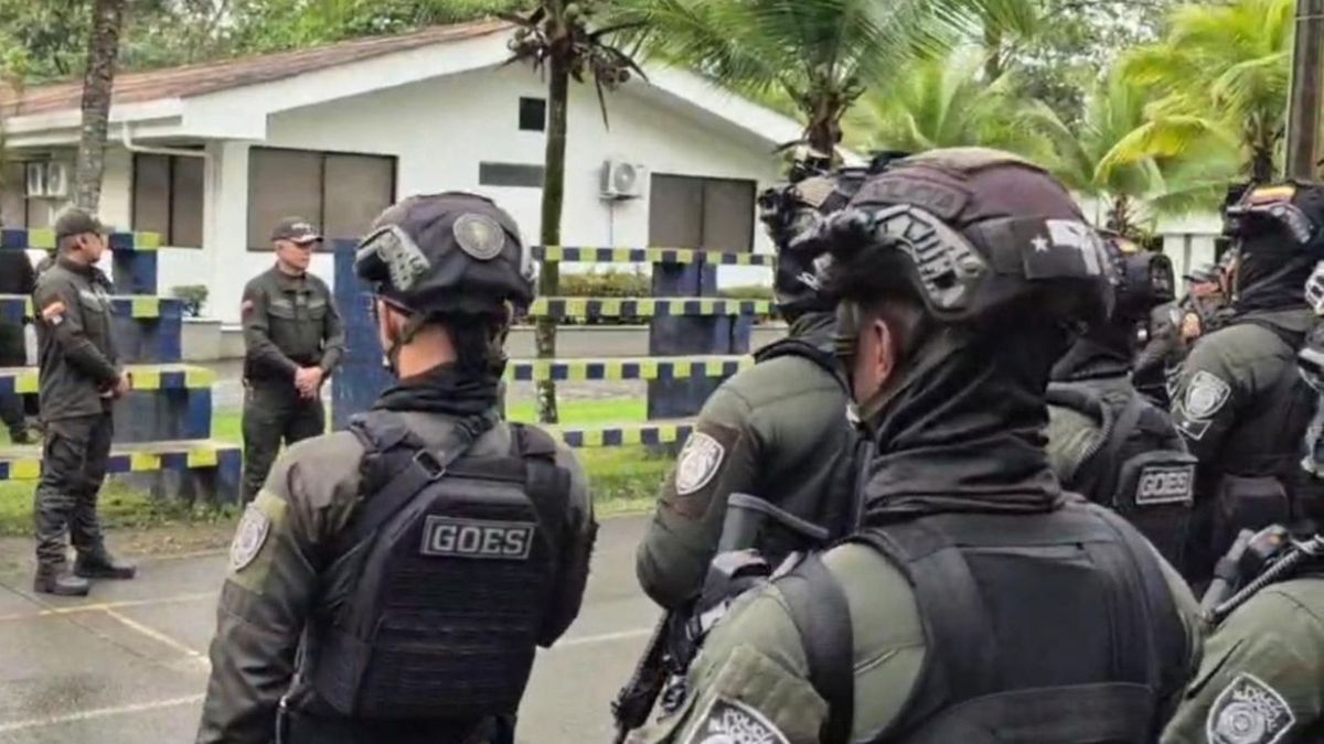 Efectivos Urabá para elecciones.