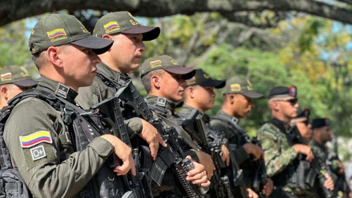 Policías en Bucaramanga
