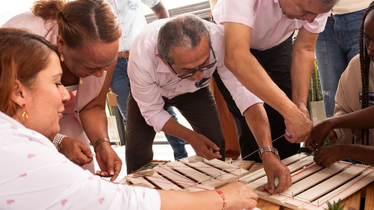 Megacolegios en Medellín: Alcaldía socializa avances de 10 nuevos centros educativos