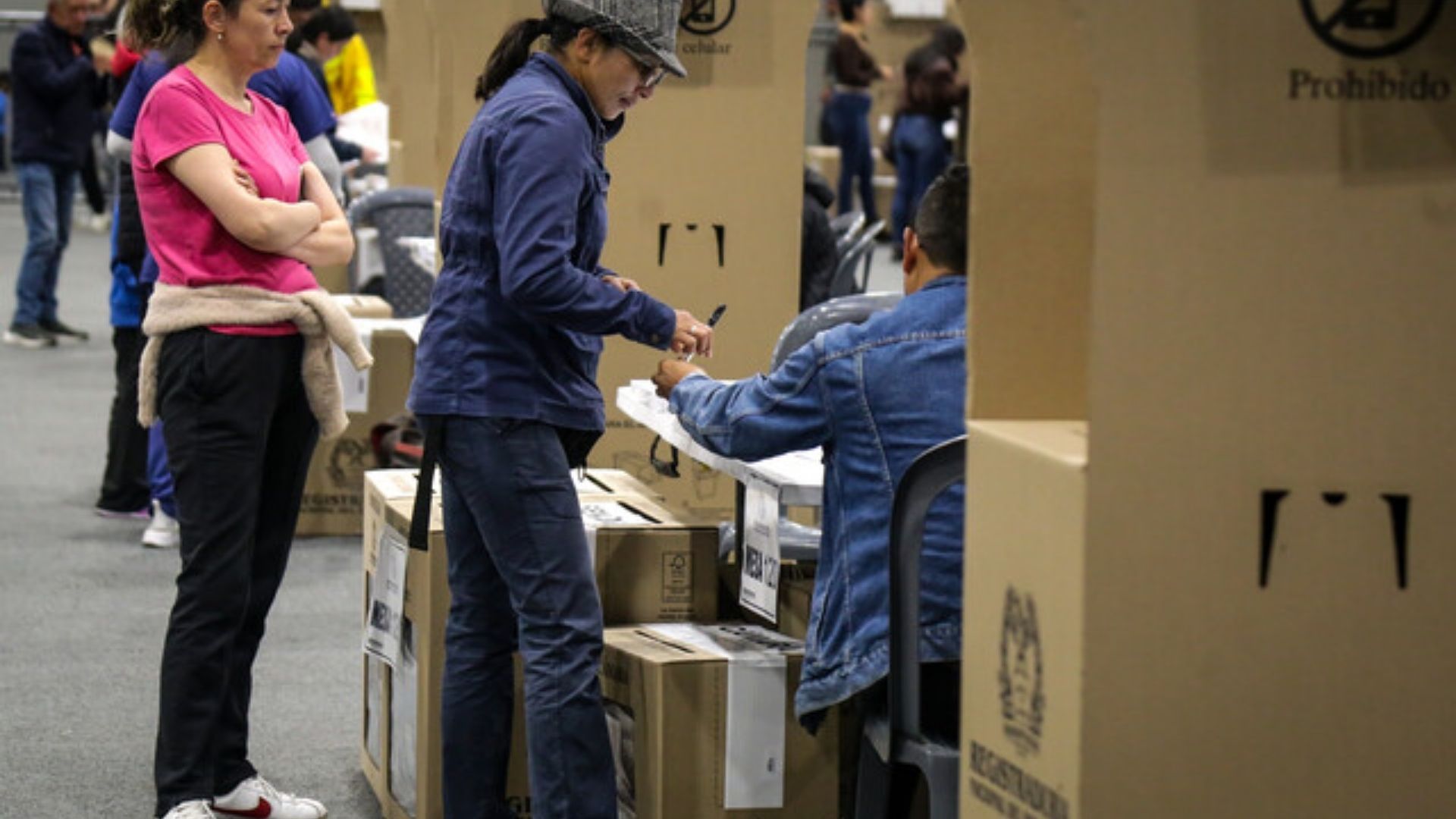Certificado electoral da más de 120 descuentos en ropa y tenis