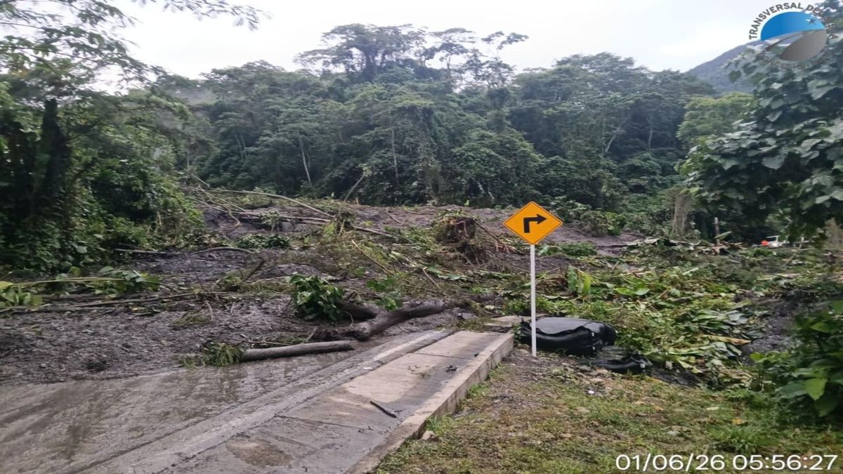 Derrumbe en la Transversal del Sisga a la altura del sector Marrano Loco en Santa María, Boyacá