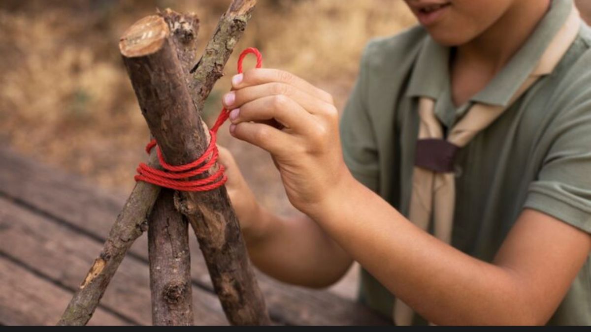 Referencia niño scouts