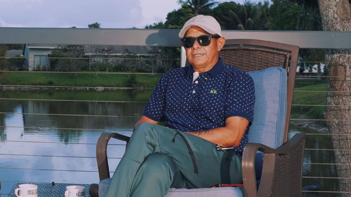 Iván René Valenciano en entrevista