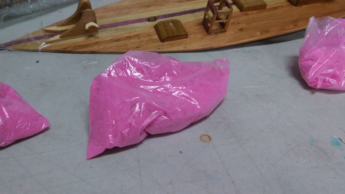 Referencia de "tucibí" o "cocaína rosada"