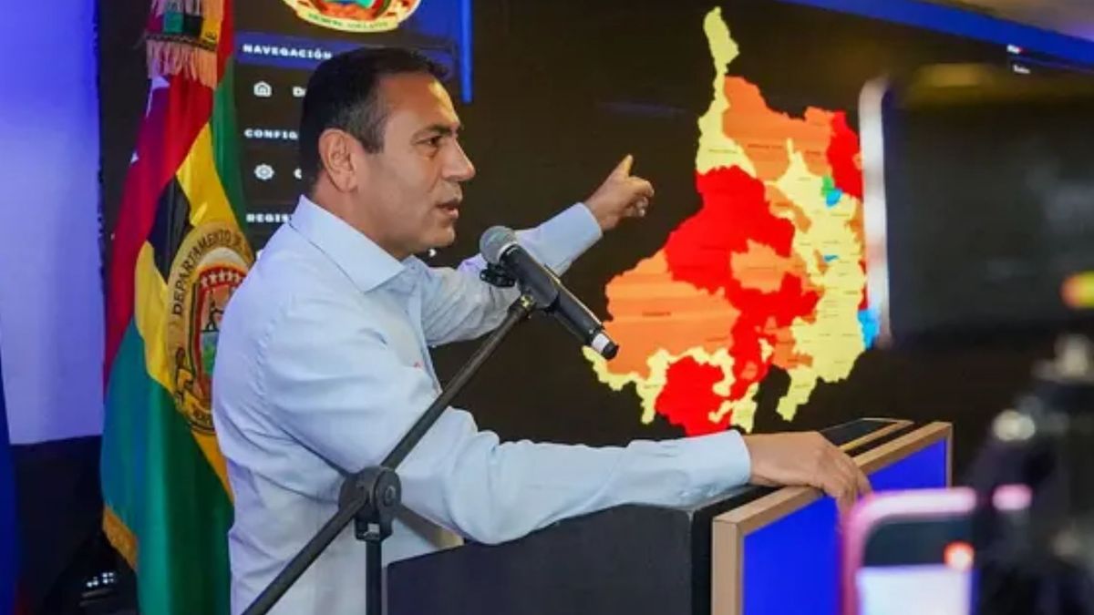Reunión del gobernador de Santander con alcaldes
