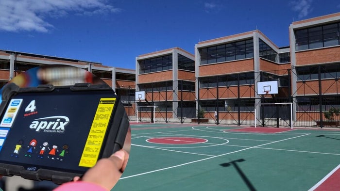 Cundinamarca apuesta por IA: estudiantes entrenan con tutor digital