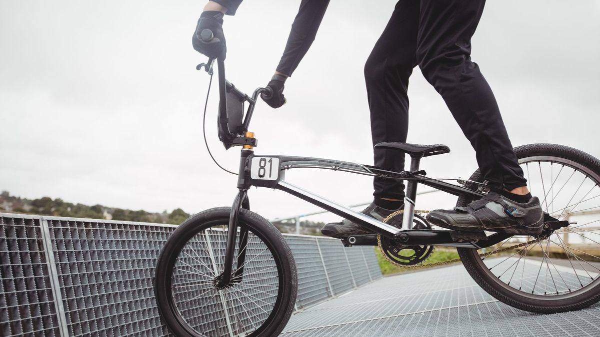 Imagen de referencia de deportista de BMX