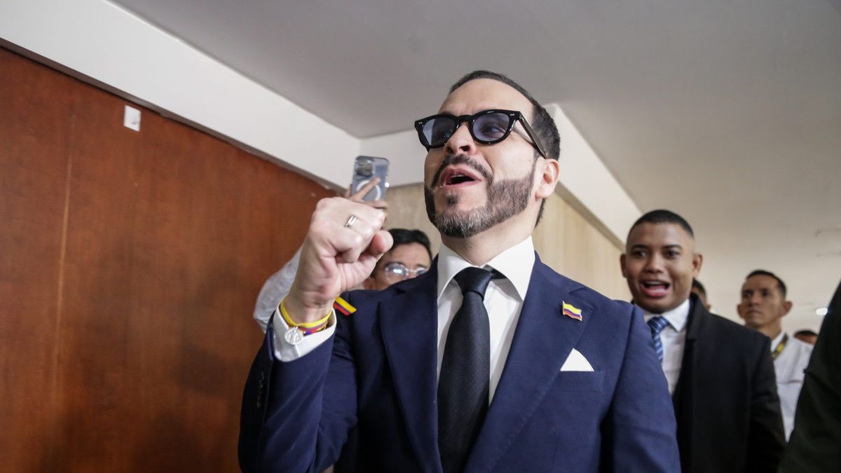 Abelardo de la Espriella, ganador en el Huila