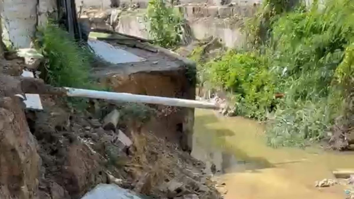 Barrio Santa María de Barranquilla en emergencia: Lluvias tumban muro y ponen 5 viviendas en riesgo