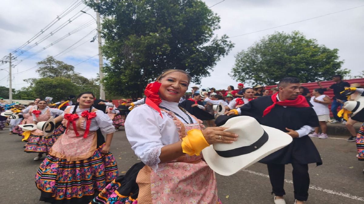 Comparsa desfile Neiva