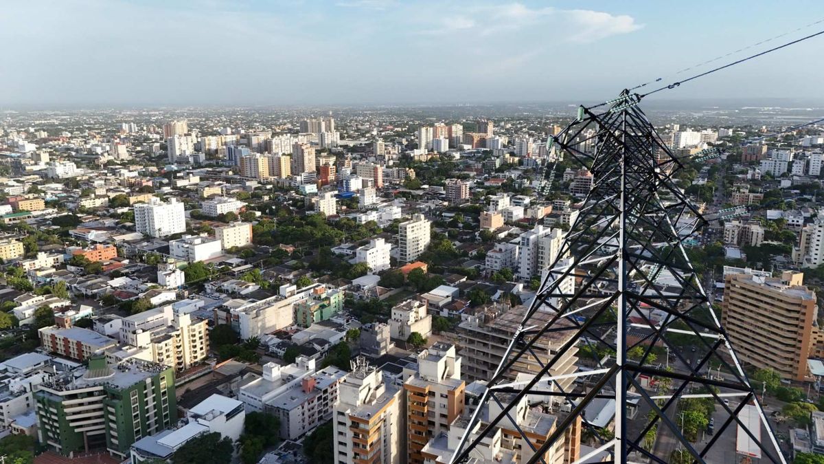 Torre de energía en Barranquilla. Imagen de ilustración.