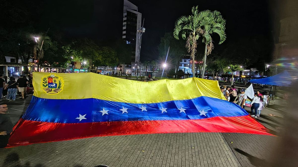 Comunidad venezolana en Pereira honra a las víctimas del terremoto mientras lidera una gran cruzada de ayuda humanitaria
