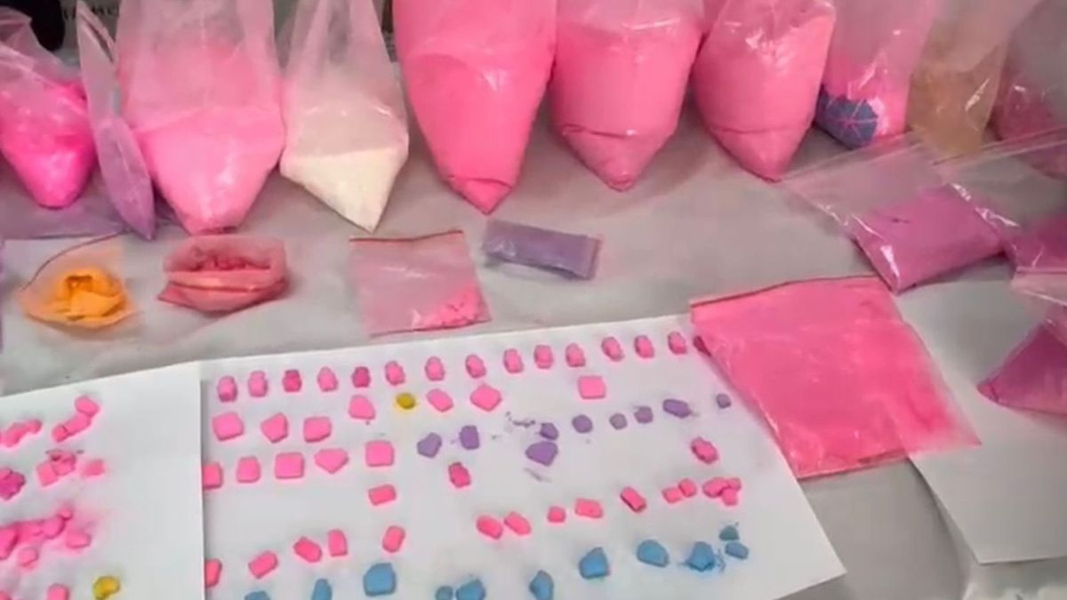 Incautación de Tusi o cocaína rosada en forma de osos en Itagüí
