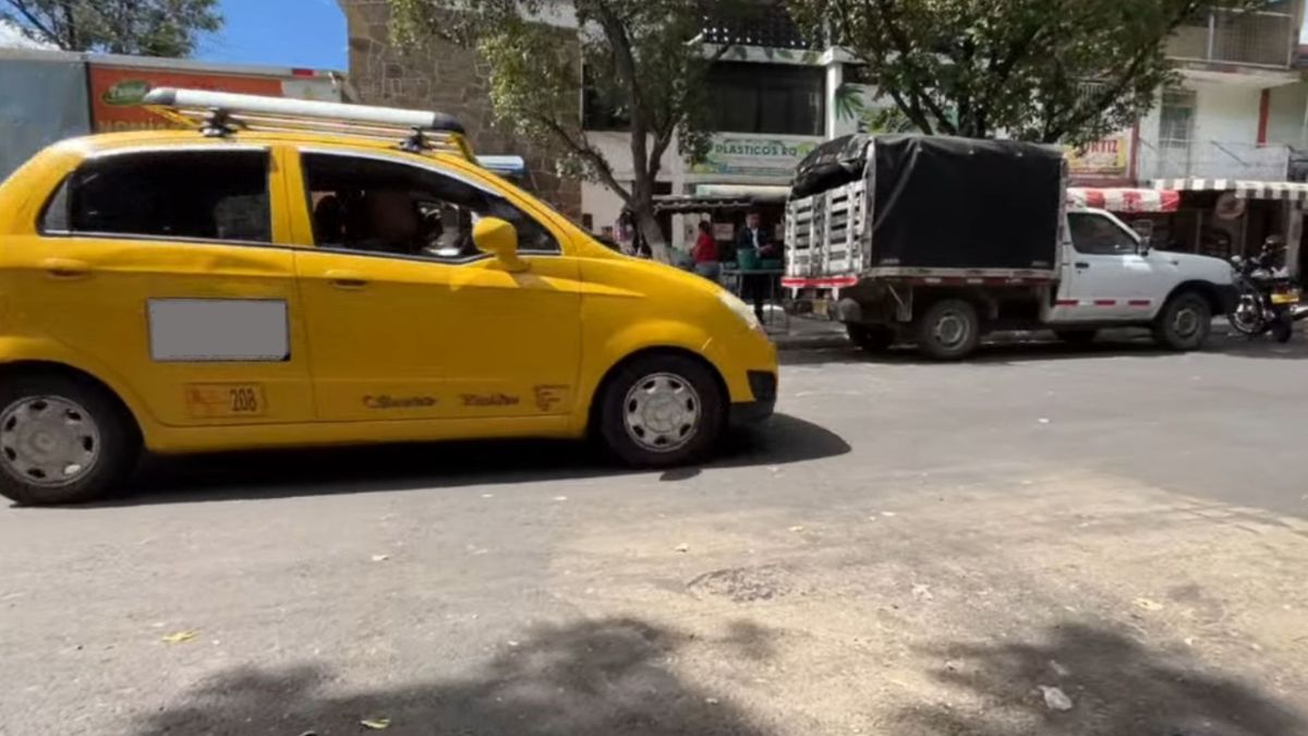 Movilidad Cúcuta - taxis - pico y placa