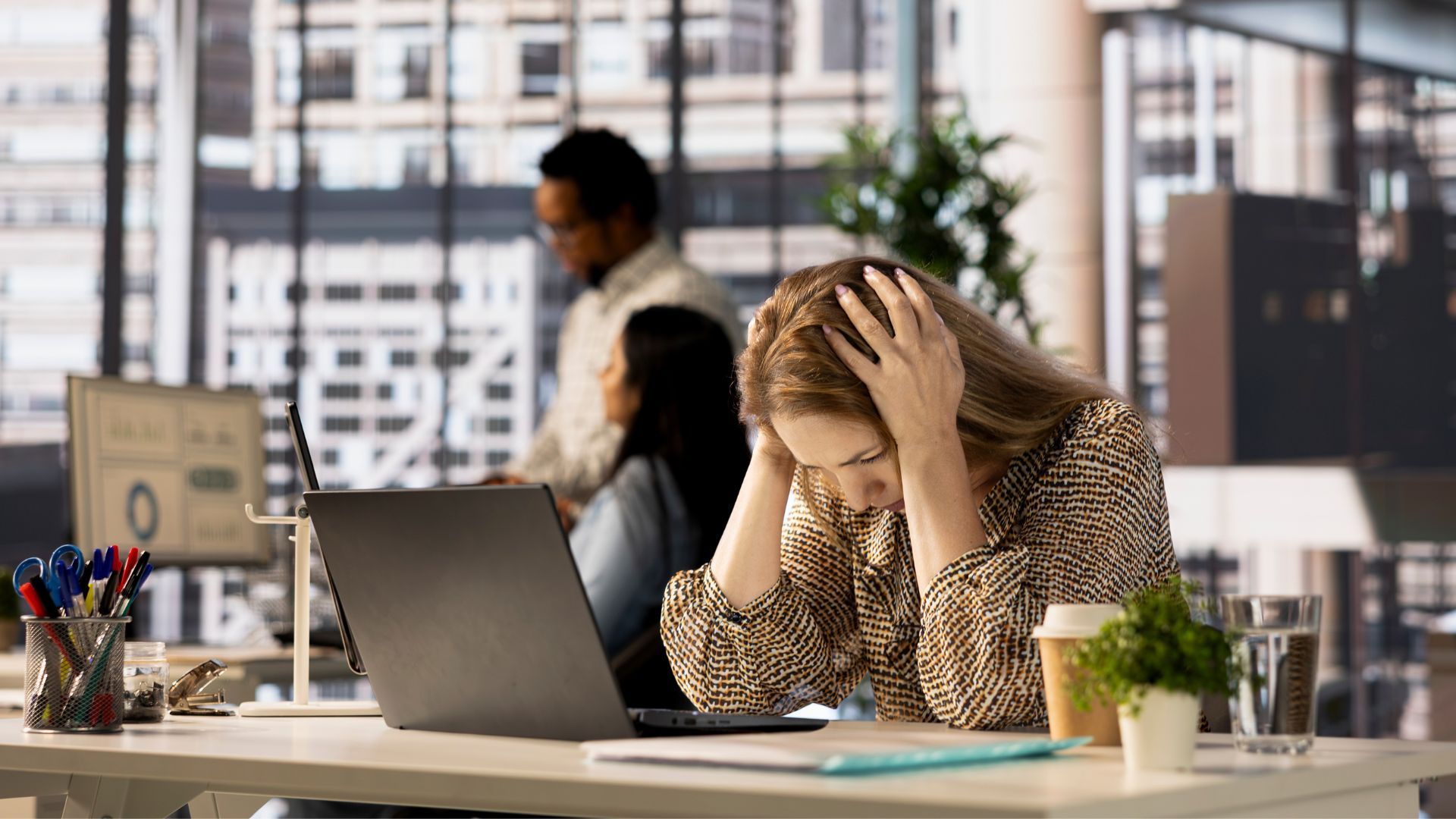 ¿Cómo prevenir las enfermedades laborales y reducir los riesgos en el trabajo?