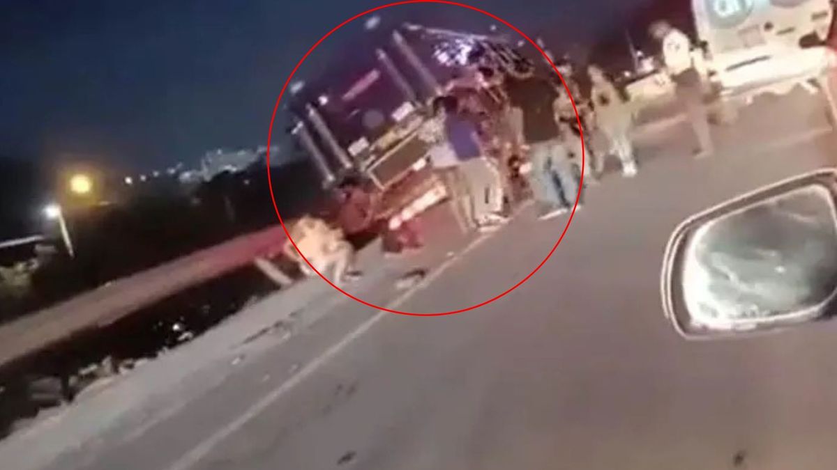 Chiva rumbera accidentada en Santa Marta