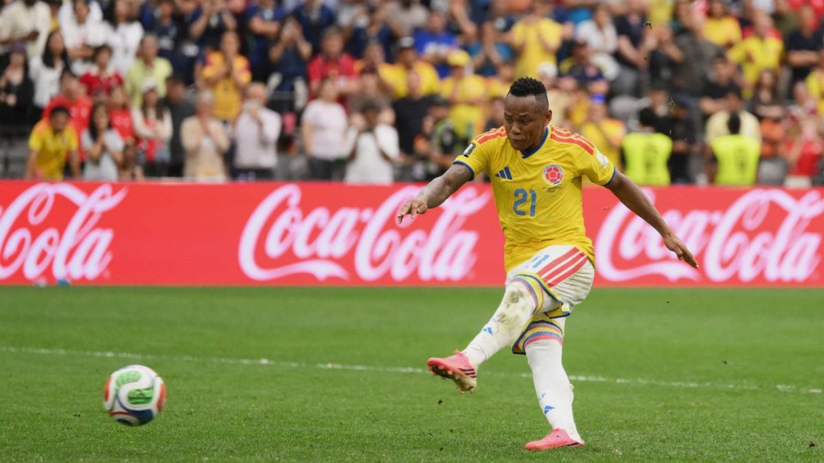 Jaminton Campaz, cobro de penalti para Colombia - Mundial 2026