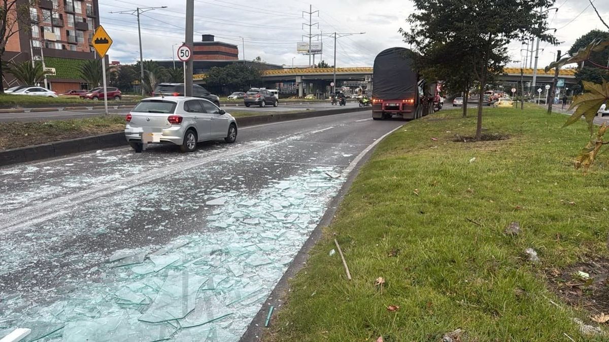Vidrios autopista Norte 134