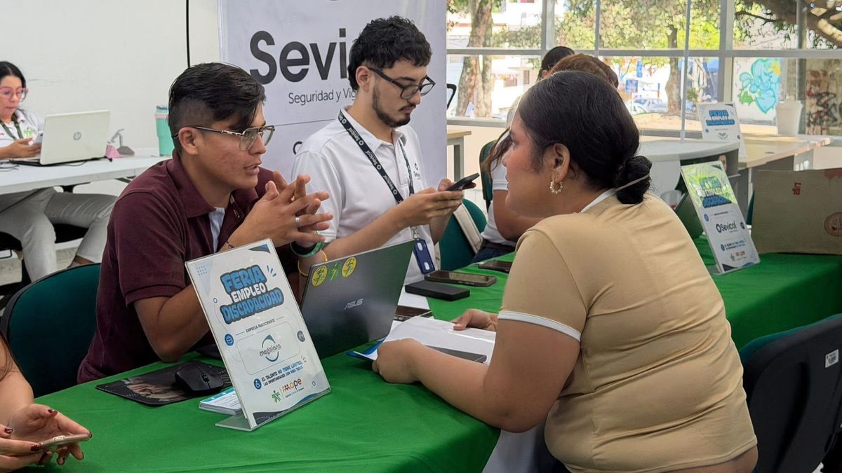 Jornada de empleo en Santander