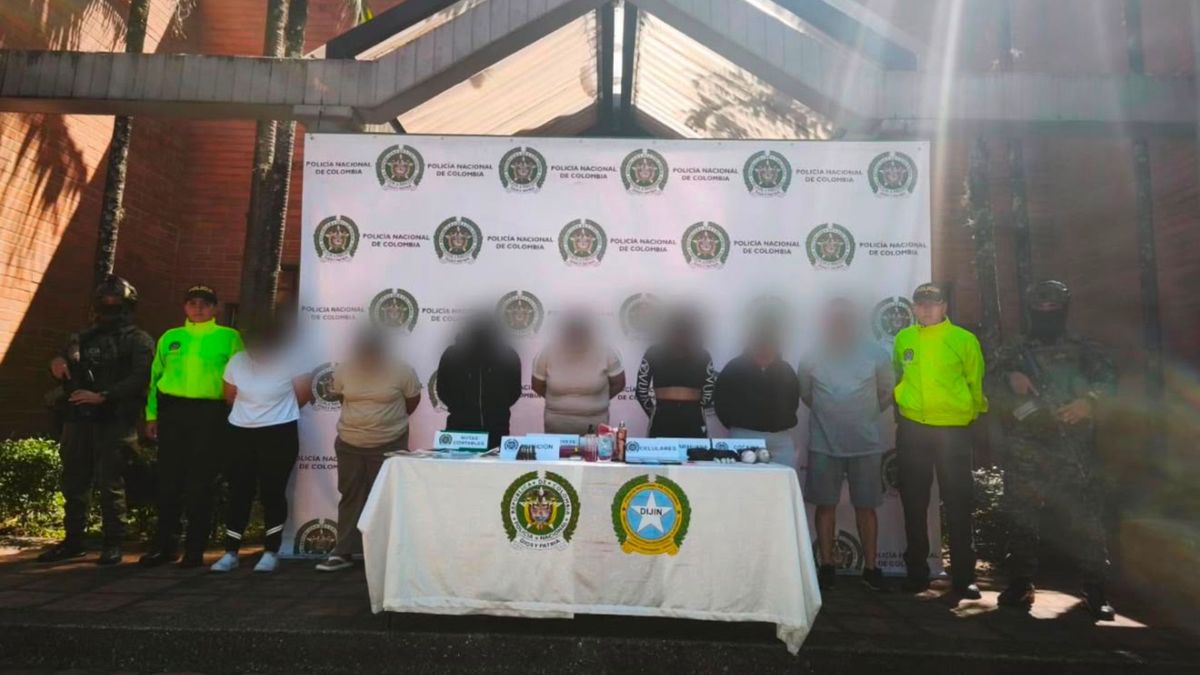 Red de correos humanos en Medellín