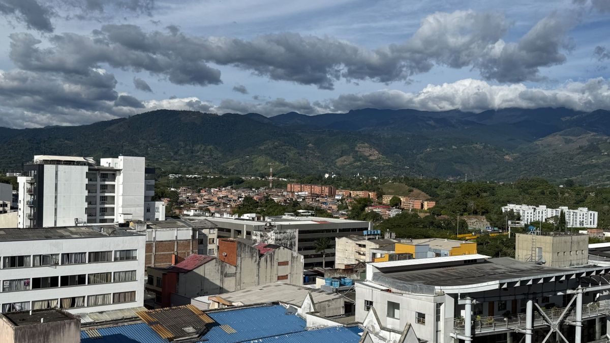 Autoridades en Armenia investigan el robo de autopartes. Al parecer, se trataría de un grupo de delincuentes proveniente de otra ciudad