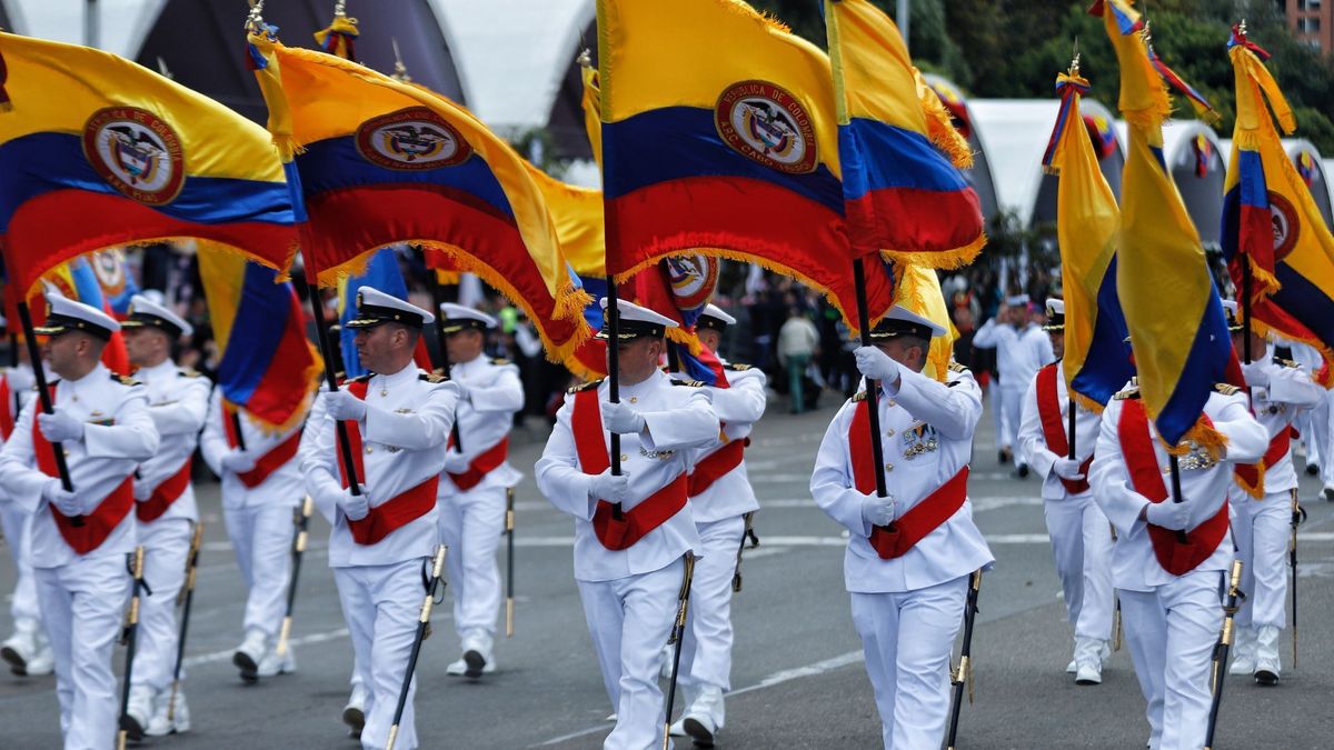 Desfile 20 de julio en 2023