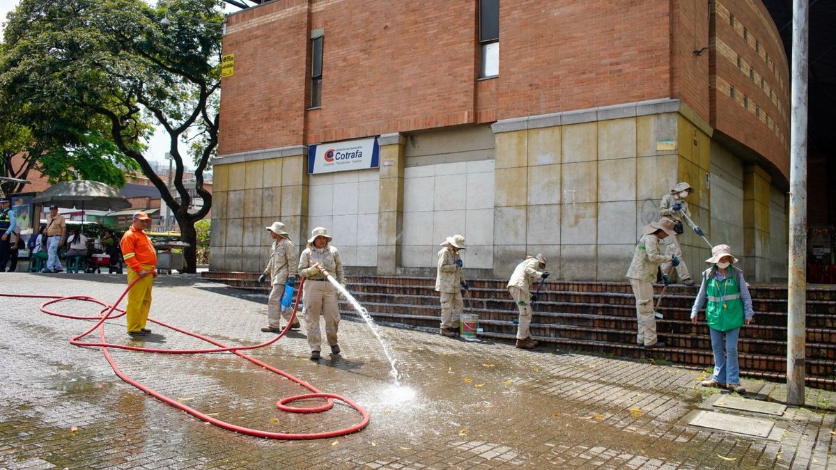 Parque de San Antonio y el aseo por parte de la Alcaldía