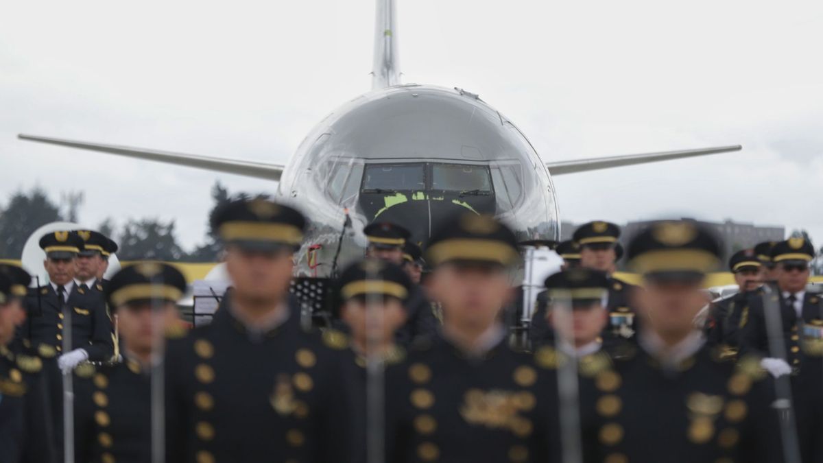 Uniformados de la Fuerza Aeroespacial Colombiana