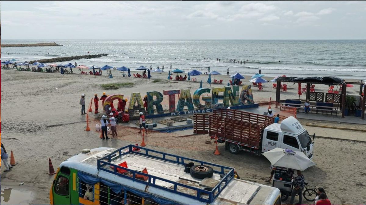 Las icónicas letras de Cartagena comienzan su traslado