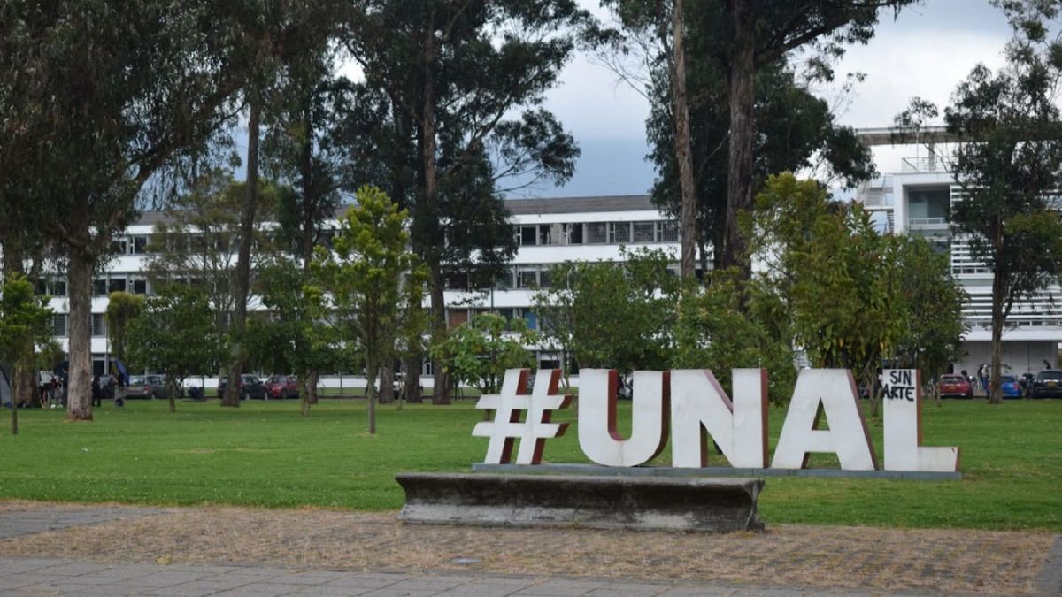 Universidad Nacional