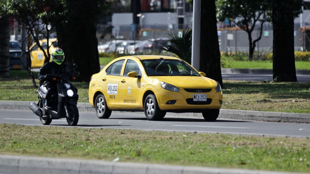 Pico y placa en Bogotá - 22 de agosto 2026