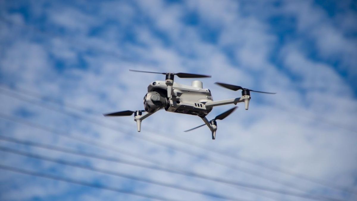 Alerta por sobrevuelos de drones en Antioquia.