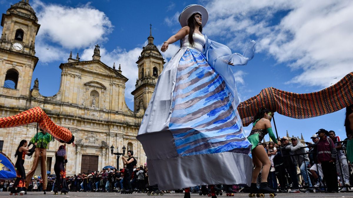 Desfile de Comparsas en Bogotá 2025