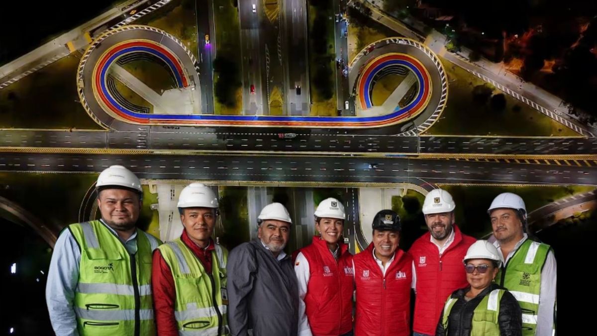 Bogotá estrena puente de la 153