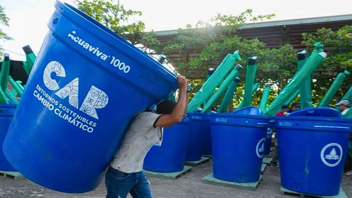 CAR entregará 10.000 nuevos sistemas de recolección de aguas lluvias en 2026