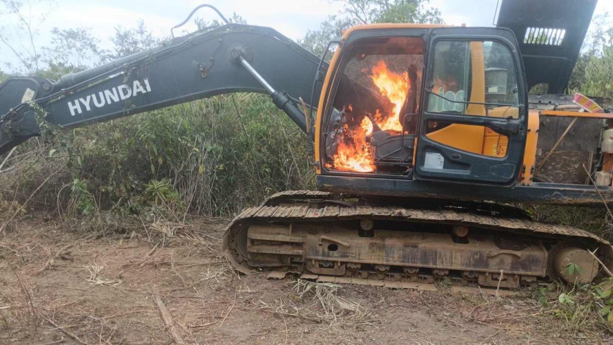 Maquinaria destruida | Minería ilegal en Chaparral | Minería sur del Tolima