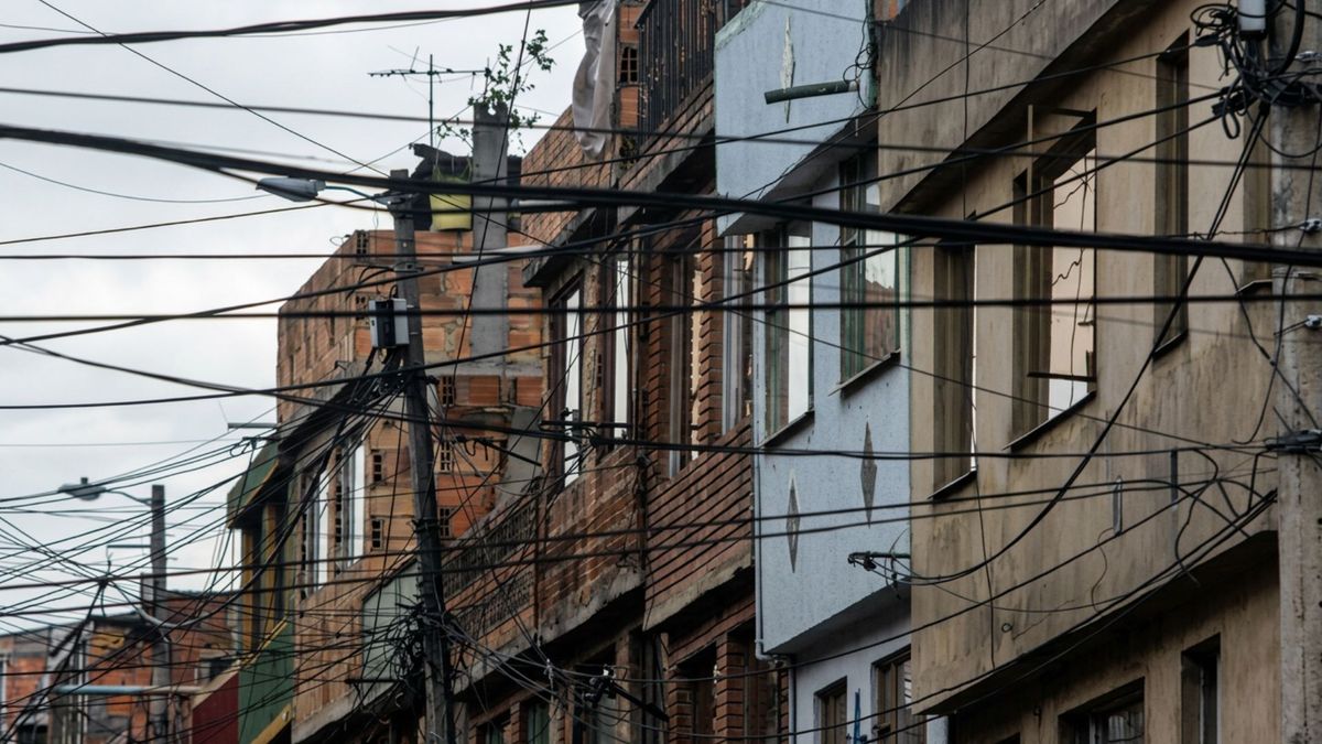 La mayoría de cables en Bogotá no sirven concejal pide solución millonaria