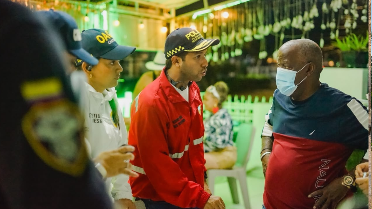 Cierran ocho negocios en Cartagena por incumplir la ley