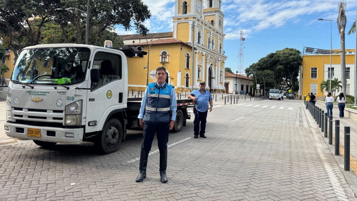 Agentes de tránsito en Bucaramanga